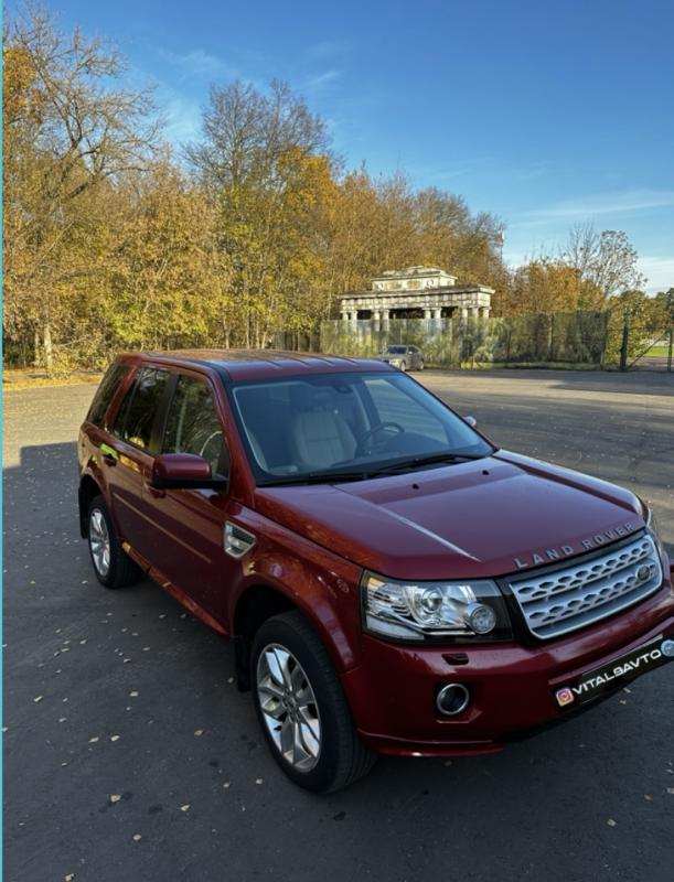   LAND ROVER FREELANDER 2014 ..