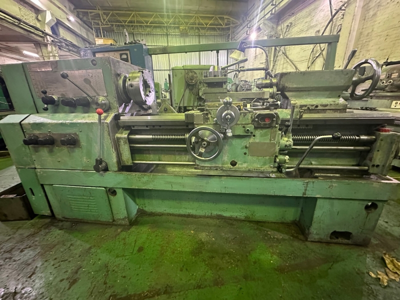 Токарный Винторезный станок, 16к20пф1 РМЦ 1000 мм